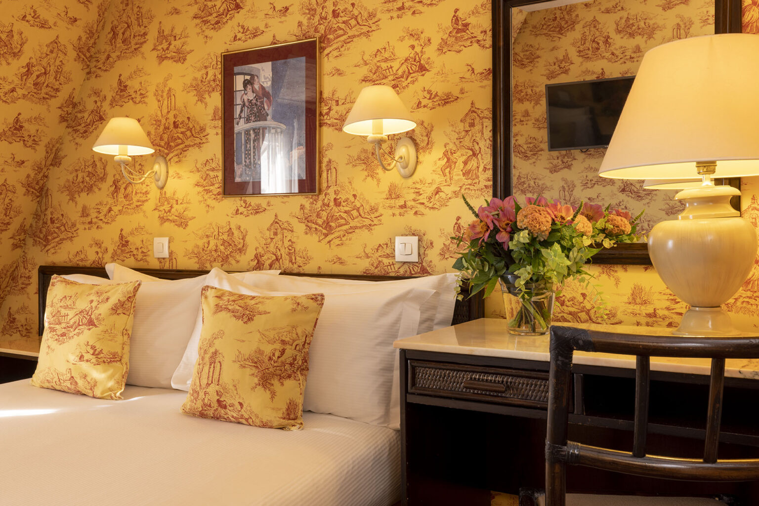 Pillows in the superior double room